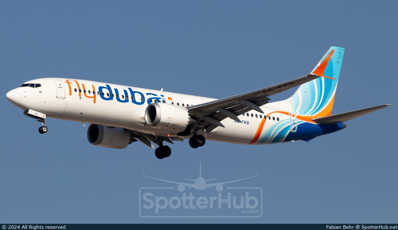 Photo of A6-FKB - Boeing 737 MAX 8 operated by flydubai
