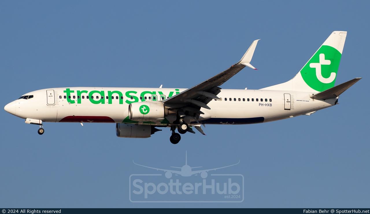 Photo of PH-HXB - Boeing 737-8K2 operated by Transavia