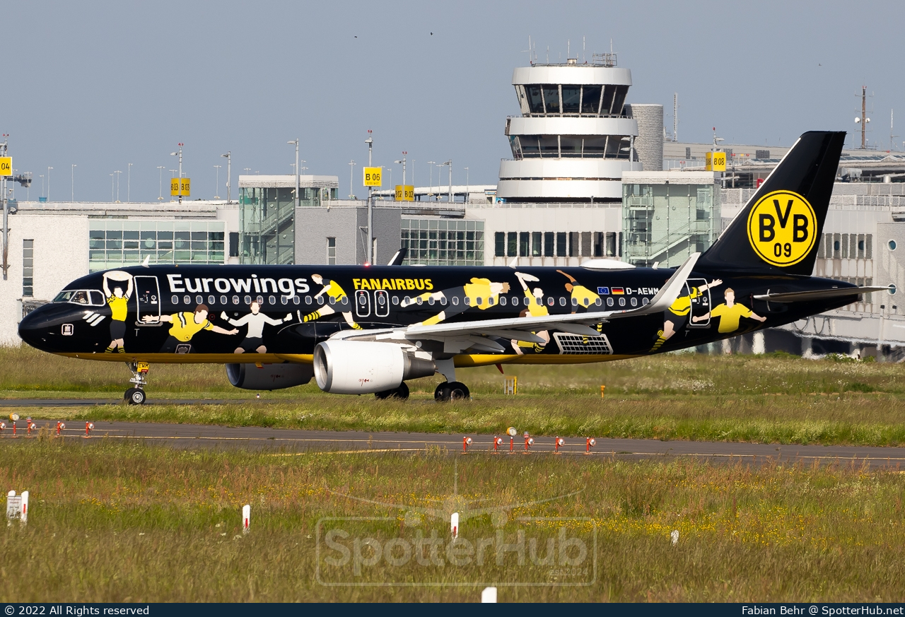 Photo of D-AEWM - Airbus A320-214 operated by Eurowings