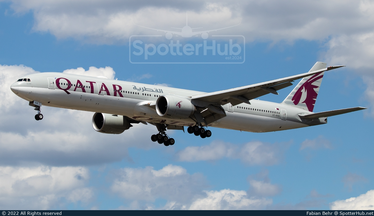 Photo of A7-BAK - Boeing 777-3DZ(ER) operated by Qatar Airways