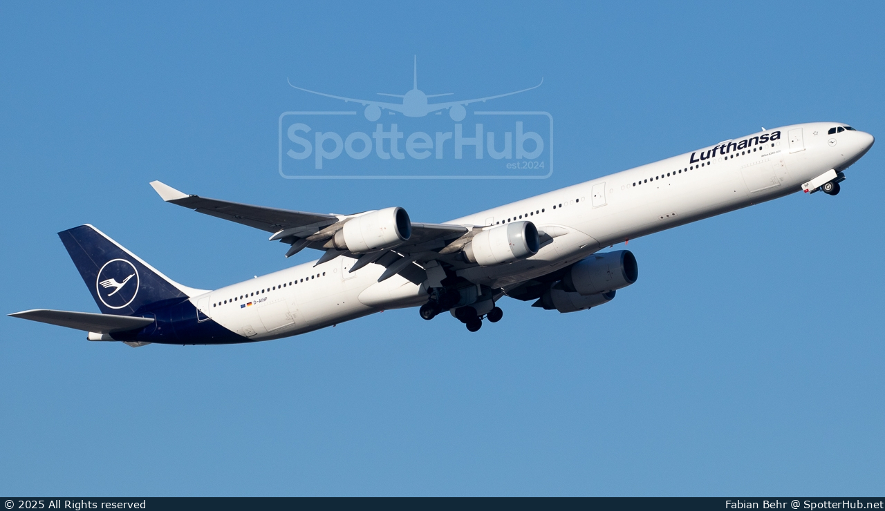 Photo of D-AIHF - Airbus A340-642 operated by Lufthansa