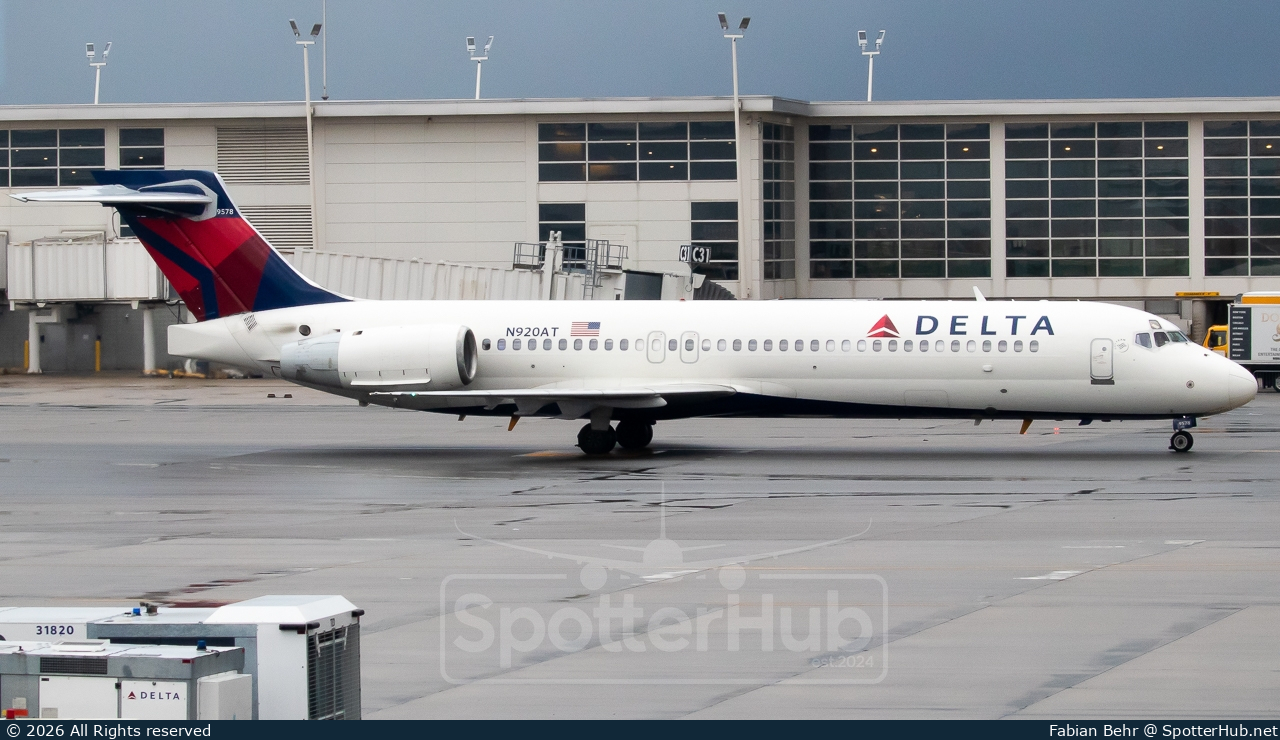 Photo of N920AT - Boeing 717-231 operated by Delta Air Lines