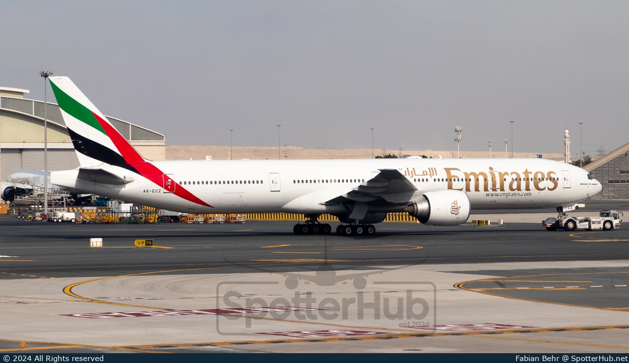 Photo of A6-ECZ - Boeing 777-31H(ER) operated by Emirates
