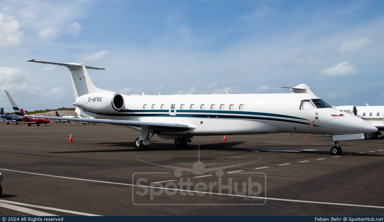 Photo of D-AFBS - Embraer Legacy 650E operated by VistaJet Germany