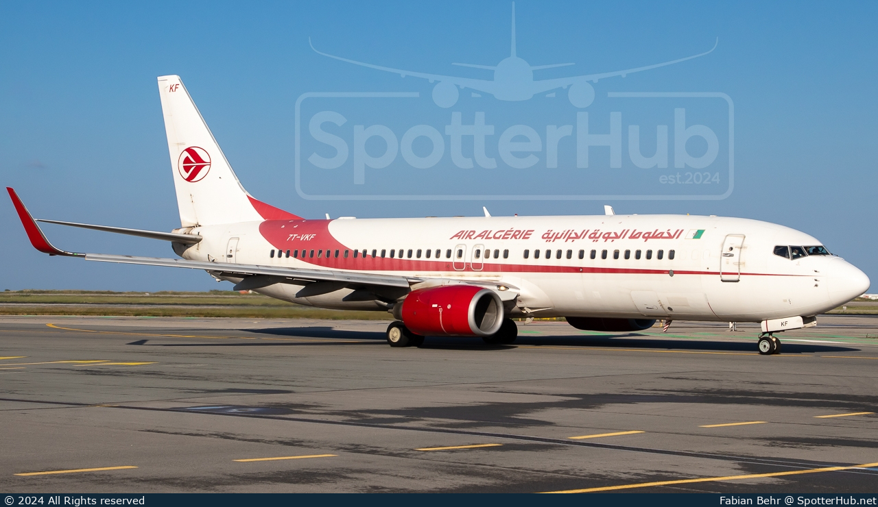Photo of 7T-VKF - Boeing 737-8D6 operated by Air Algérie