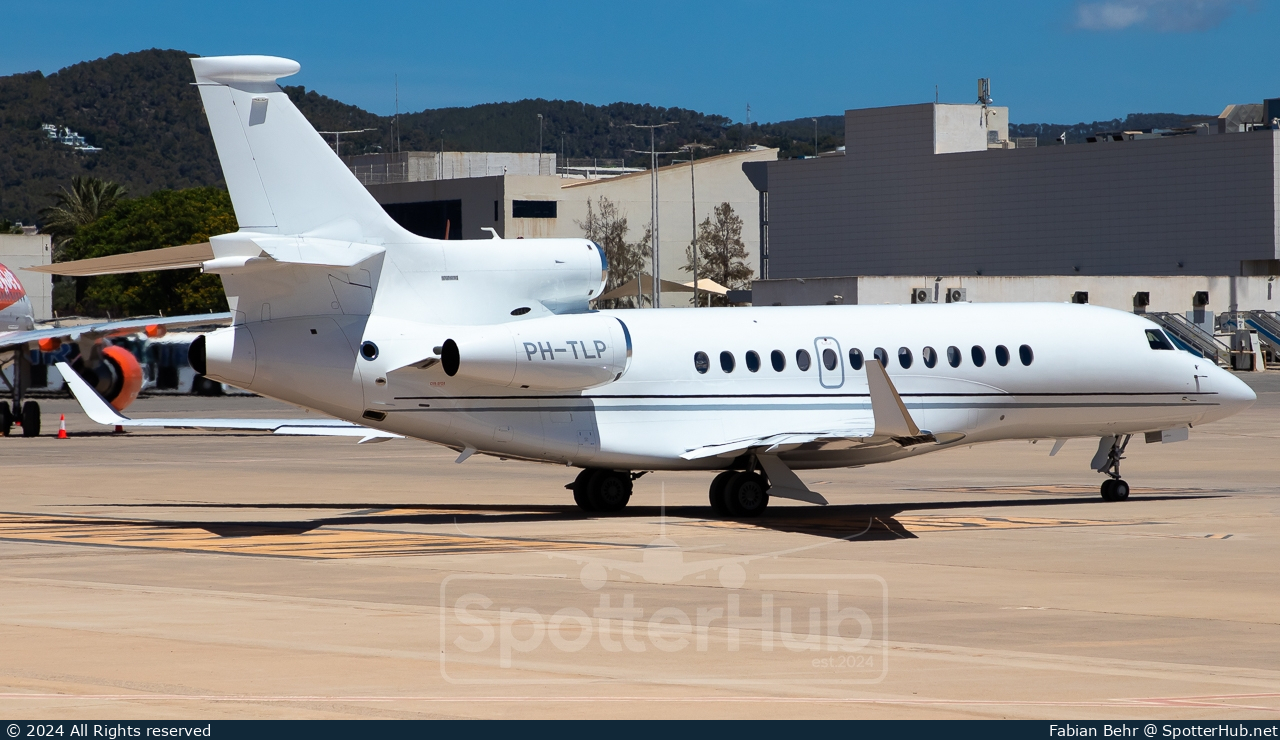 Photo of PH-TLP - Dassault Falcon 7X operated by Flying Group