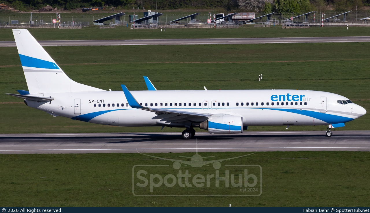 Photo of SP-ENT - Boeing 737-8AS operated by Enter Air