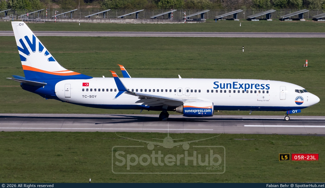Photo of TC-SOY - Boeing 737-8HC operated by SunExpress