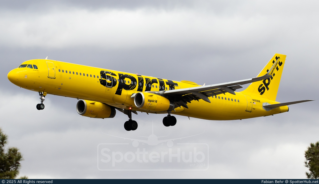 Photo of N668NK - Airbus A321-231 operated by Spirit Airlines