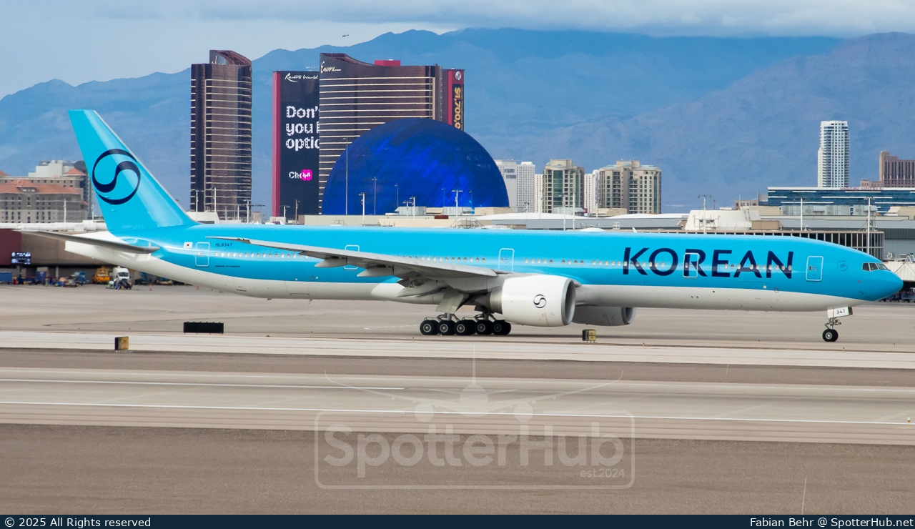 Photo of HL8347 - Boeing 777-3B5(ER) operated by Korean Air
