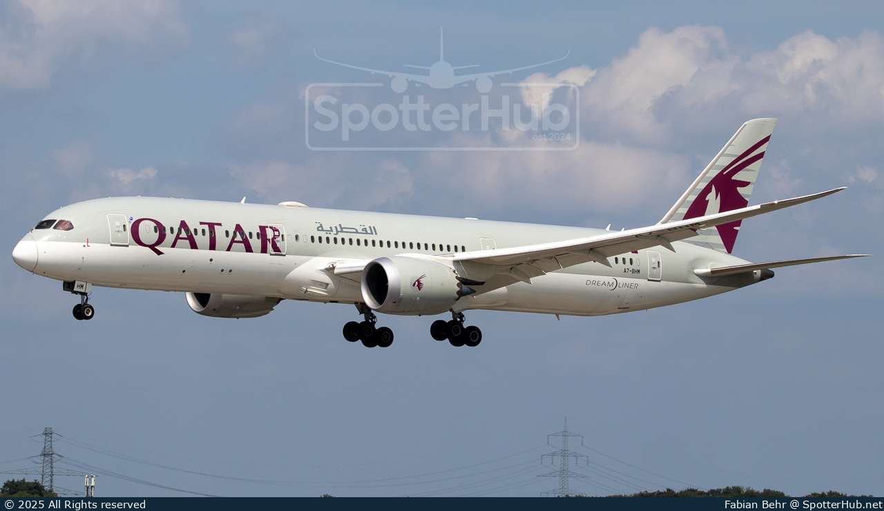 Photo of A7-BHM - Boeing 787-9 Dreamliner operated by Qatar Airways