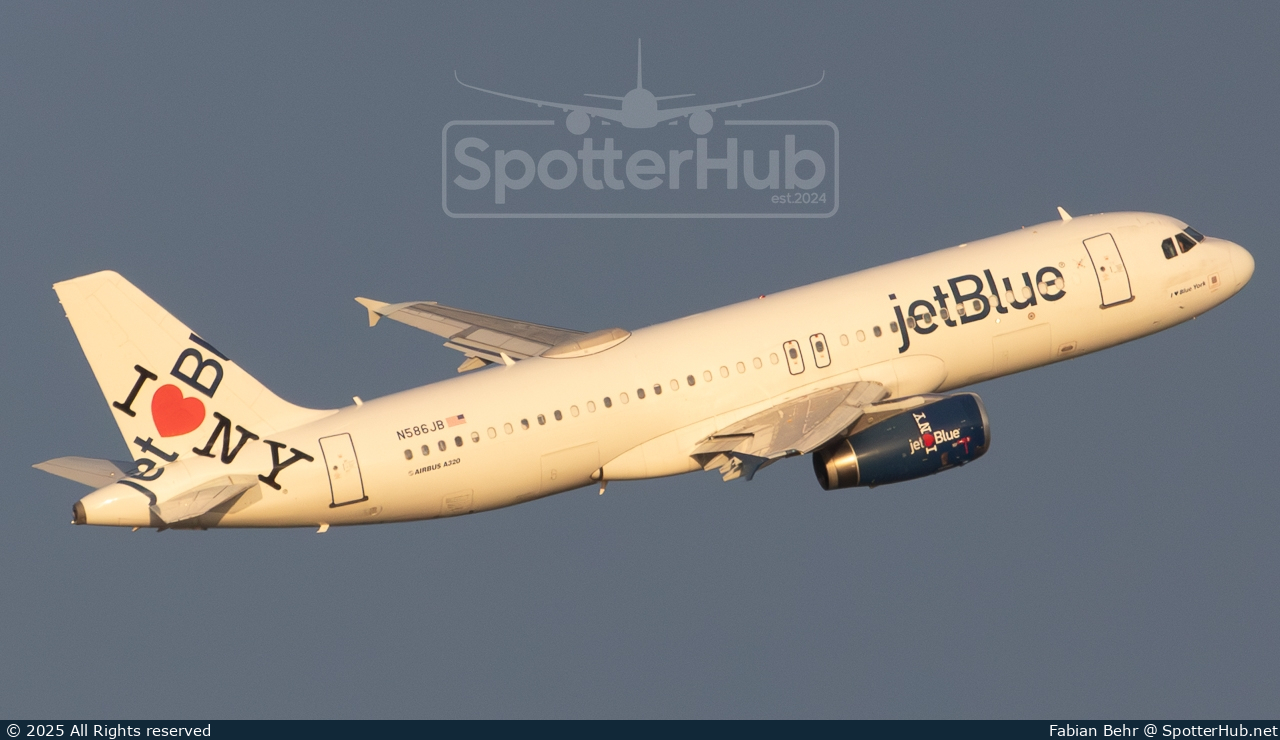 Photo of N586JB - Airbus A320-232 operated by jetBlue Airways