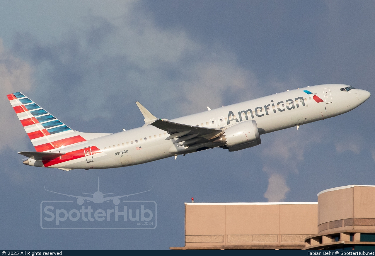 Photo of N308RD - Boeing 737 MAX 8 operated by American Airlines