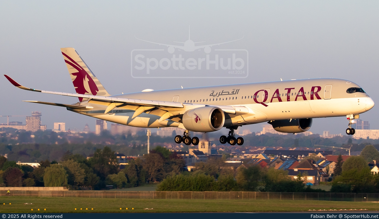 Photo of A7-ALD - Airbus A350-941 operated by Qatar Airways