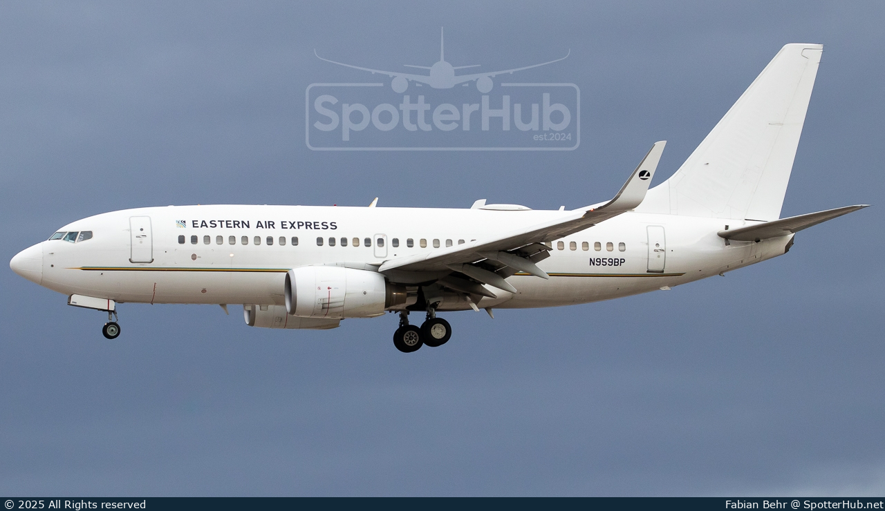 Photo of N959BP - Boeing 737-7BD operated by Eastern Air Express