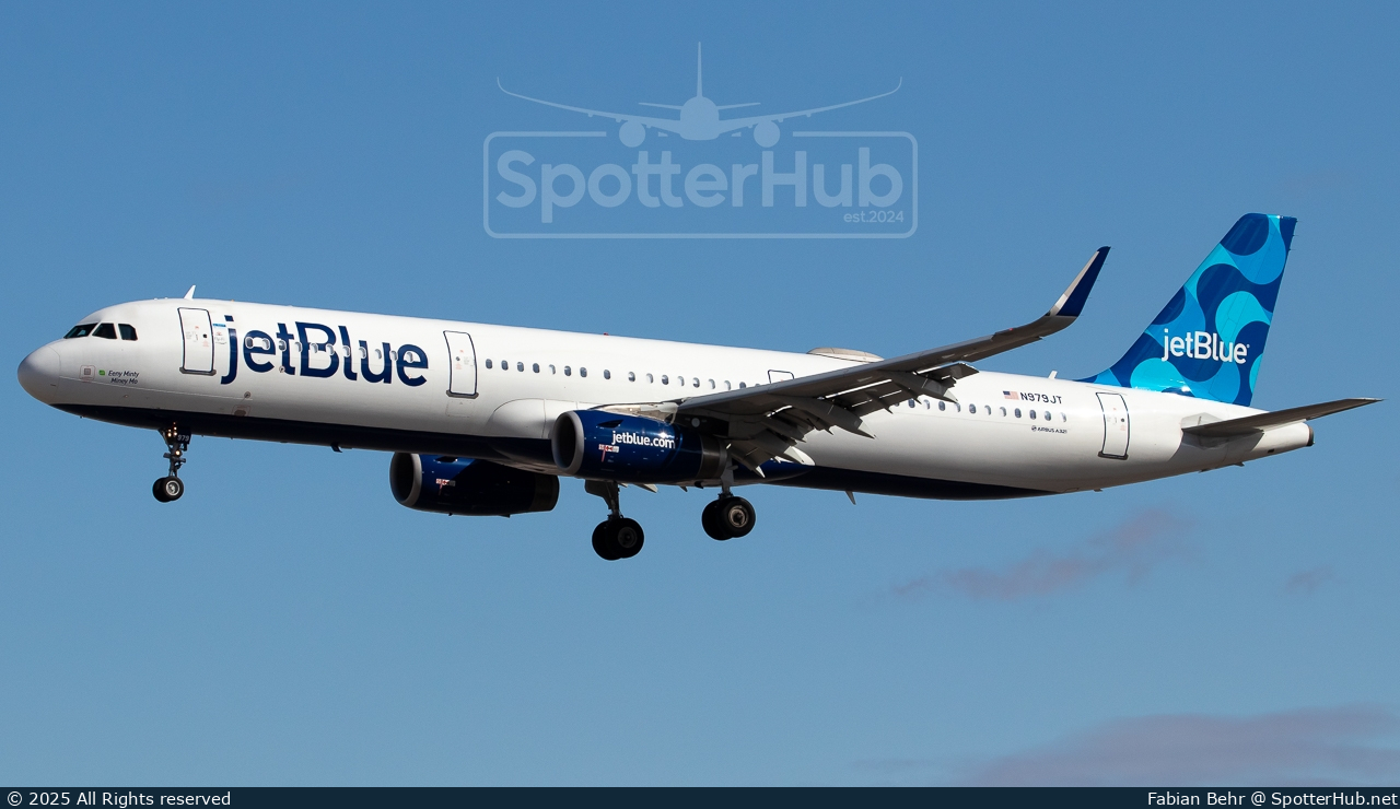 Photo of N979JT - Airbus A321-231 operated by jetBlue Airways