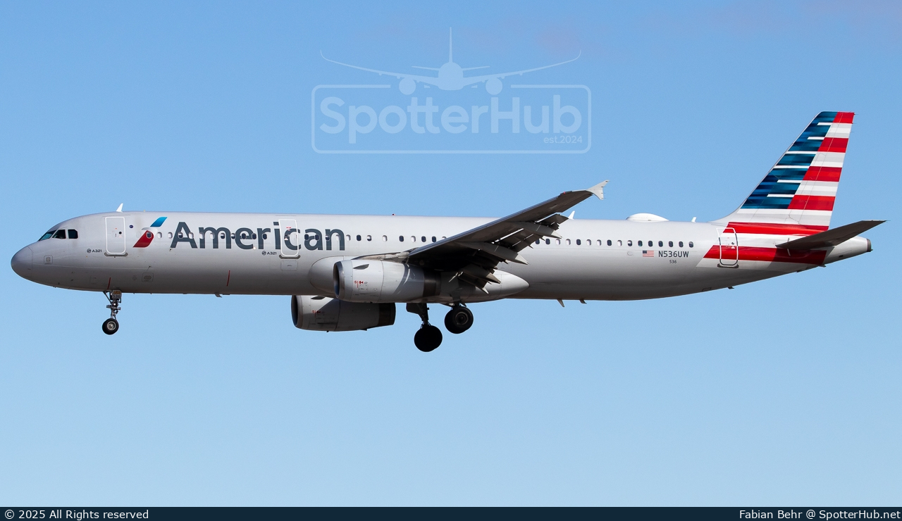 Photo of N536UW - Airbus A321-231 operated by American Airlines