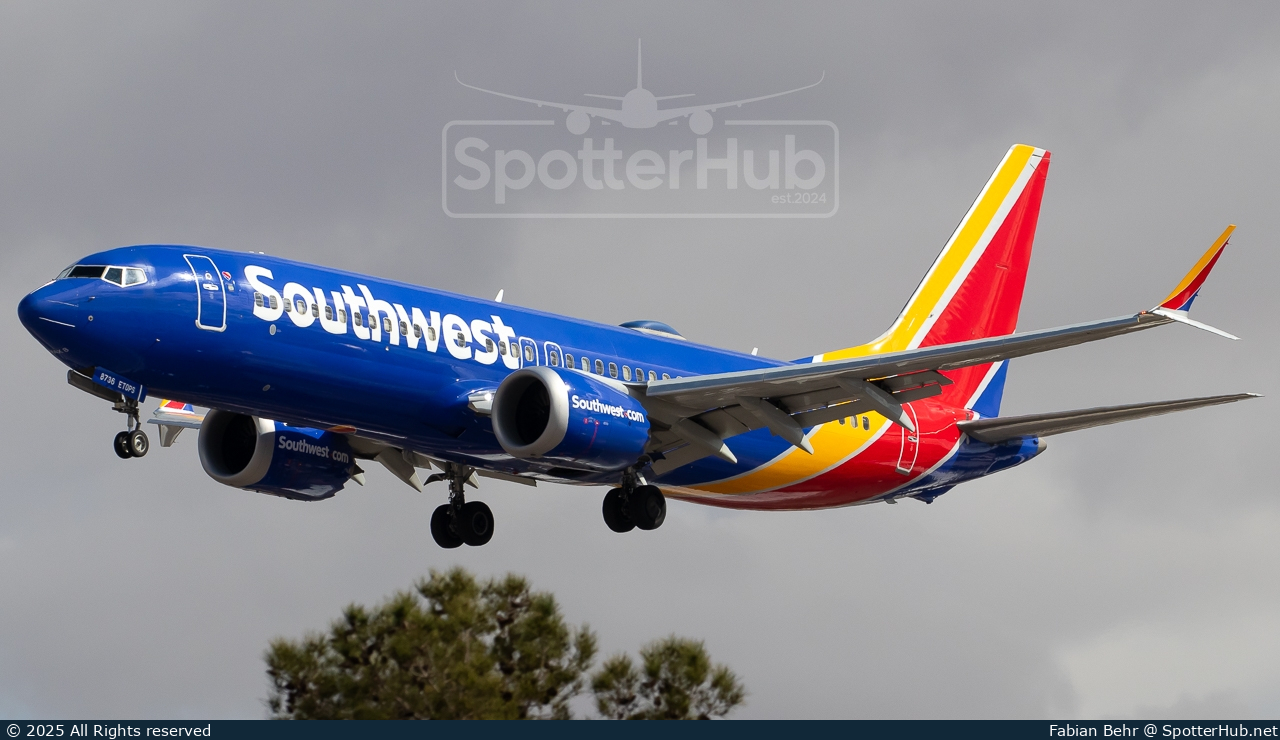 Photo of N8736J - Boeing 737 MAX 8 operated by Southwest Airlines