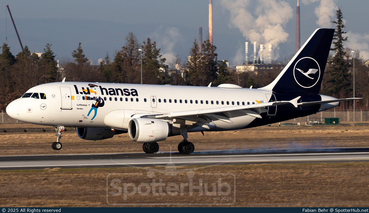Photo of D-AILU - Airbus A319-114 operated by Lufthansa