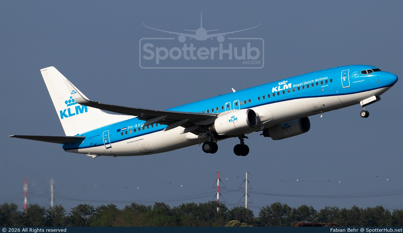 Photo of PH-BXI - Boeing 737-8K2 operated by KLM Royal Dutch Airlines