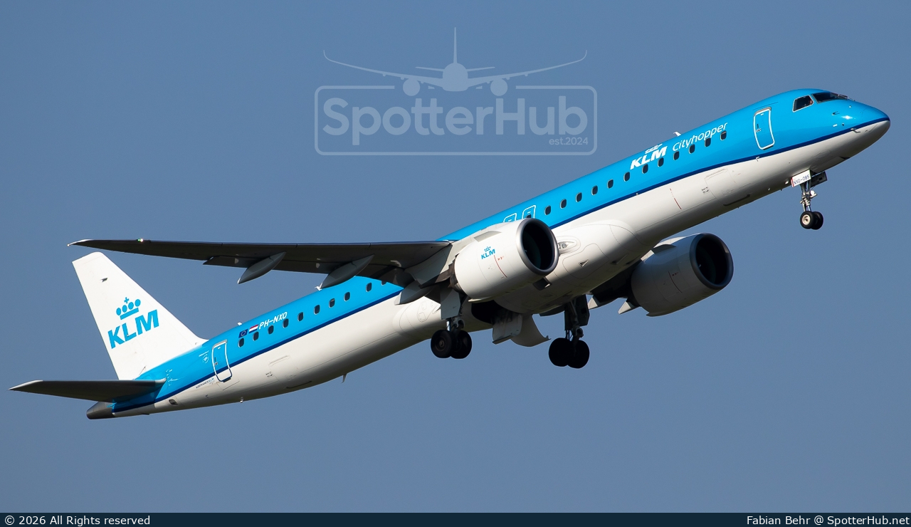 Photo of PH-NXO - Embraer ERJ-195-E2 operated by KLM Cityhopper