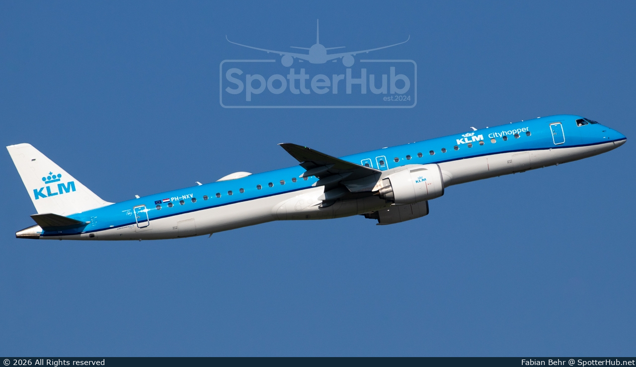 Photo of PH-NXV - Embraer ERJ-195-E2 operated by KLM Cityhopper