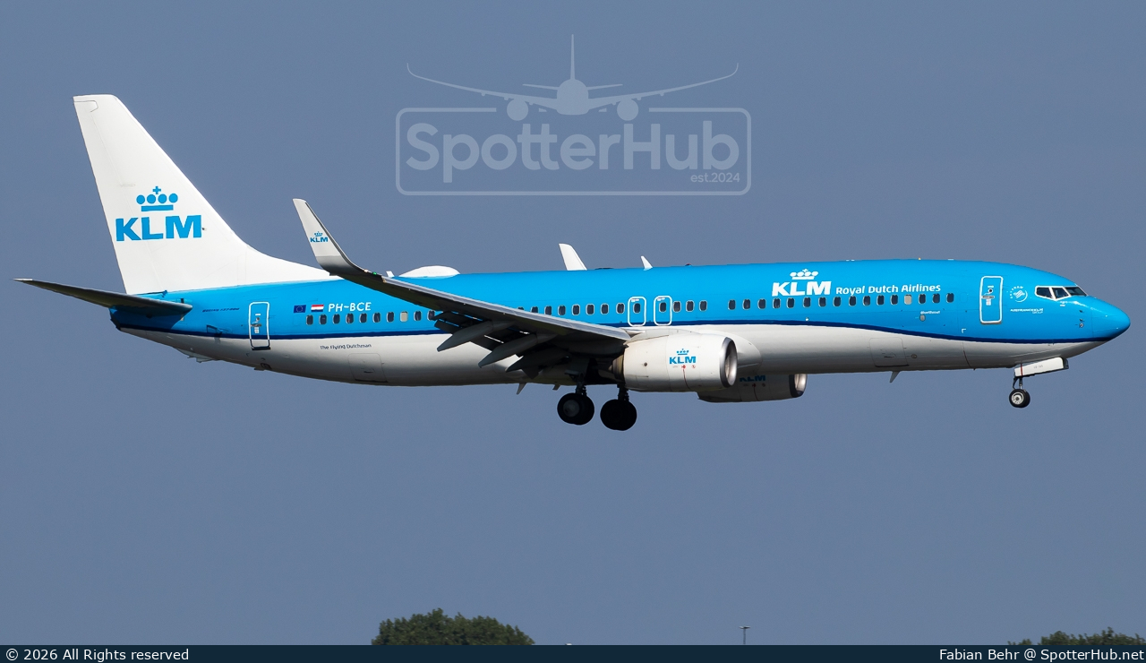 Photo of PH-BCE - Boeing 737-8K2 operated by KLM Royal Dutch Airlines