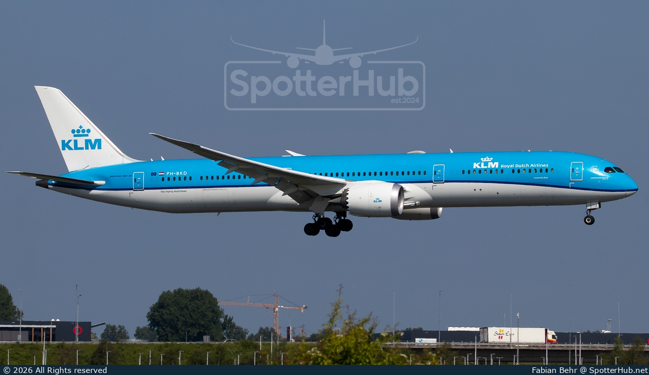 Photo of PH-BKD - Boeing 787-10 Dreamliner operated by KLM Royal Dutch Airlines