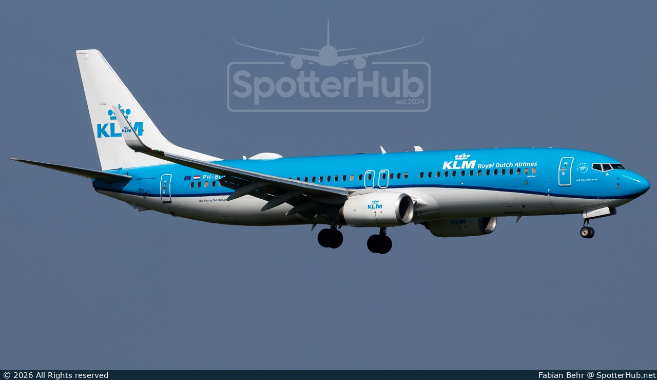 Photo of PH-BXH - Boeing 737-8K2 operated by KLM Royal Dutch Airlines