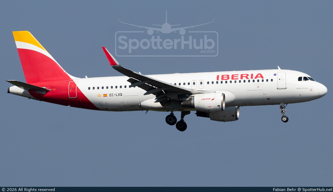 Photo of EC-LXQ - Airbus A320-216 operated by Iberia