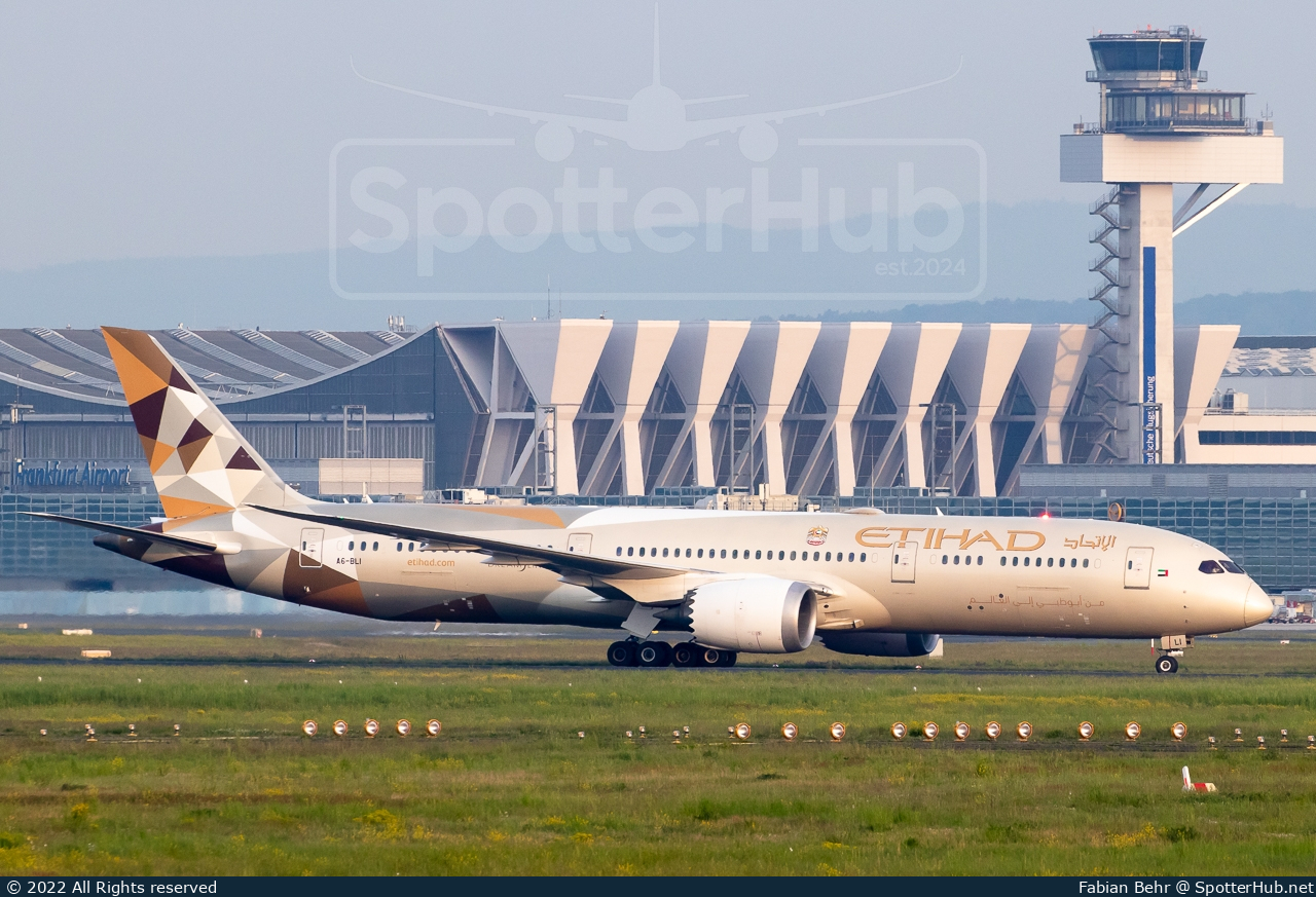 Photo of A6-BLI - Boeing 787-9 Dreamliner operated by Etihad Airways