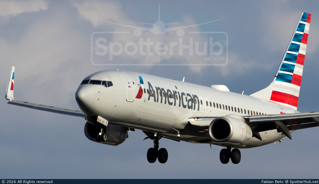 Photo of N804NN - Boeing 737-823 operated by American Airlines