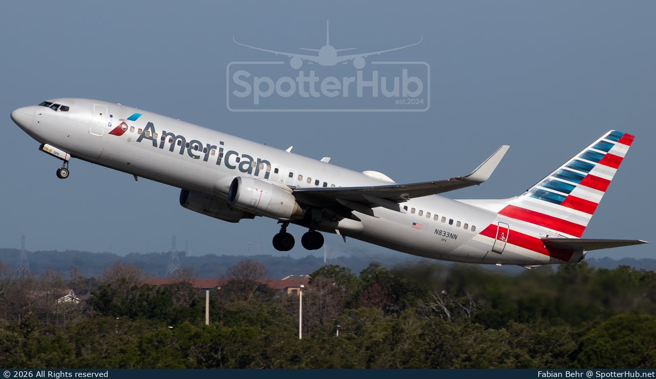 Photo of N833NN - Boeing 737-823 operated by American Airlines