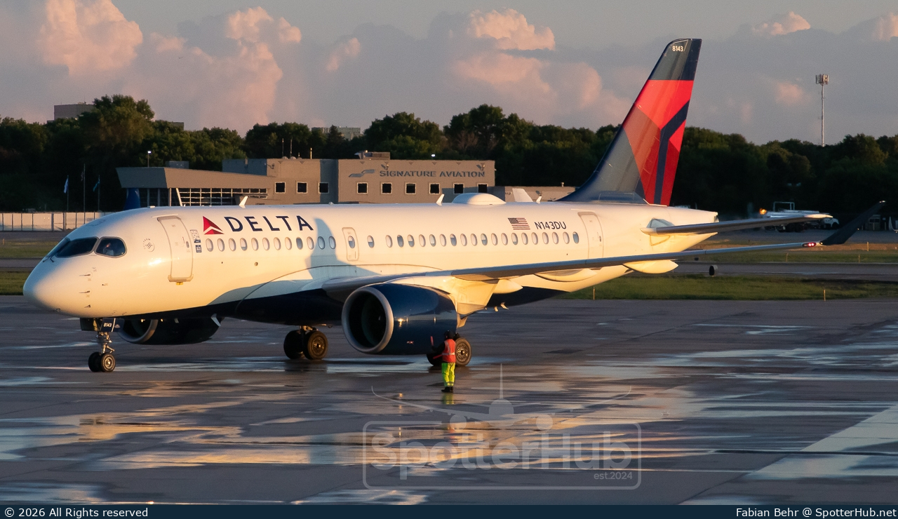 Photo of N143DU - Airbus A220-100 operated by Delta Air Lines