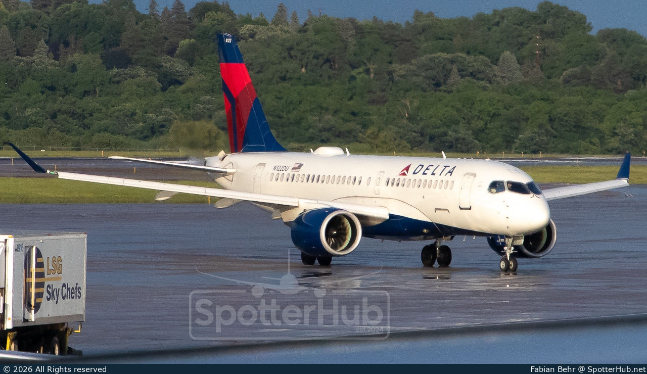 Photo of N122DU - Airbus A220-100 operated by Delta Air Lines