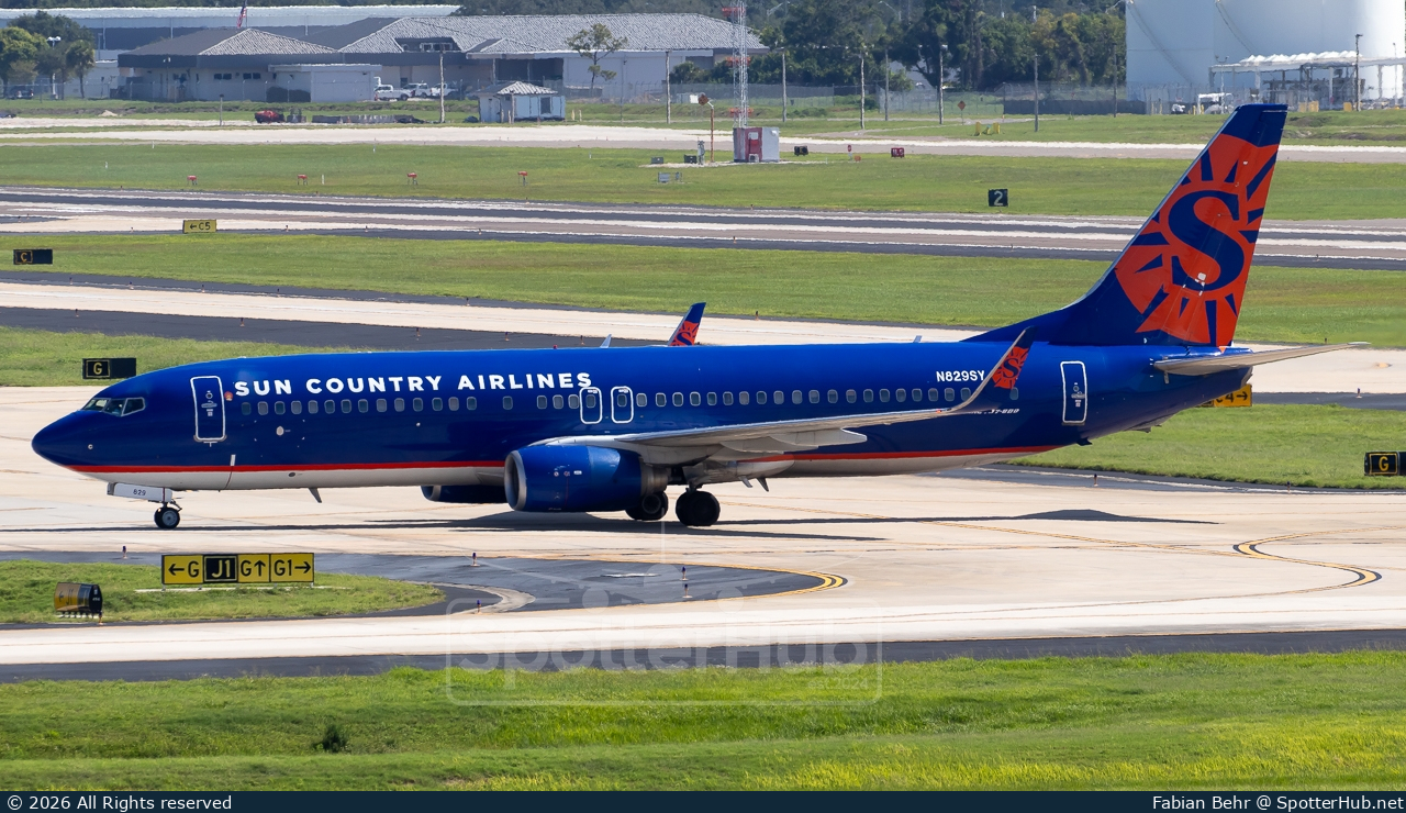 Photo of N829SY - Boeing 737-8F2 operated by Sun Country Airlines