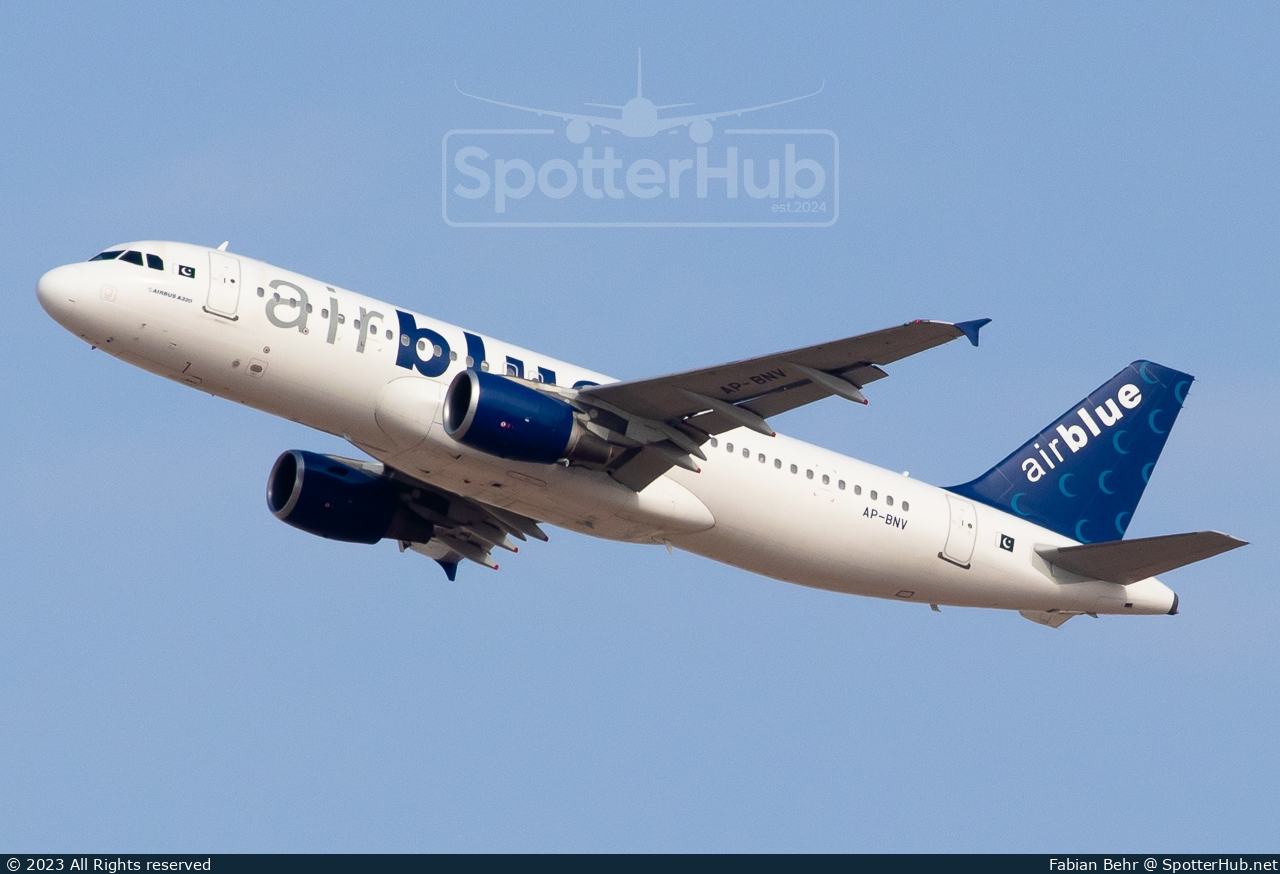 Photo of AP-BNV - Airbus A320-214 operated by Airblue