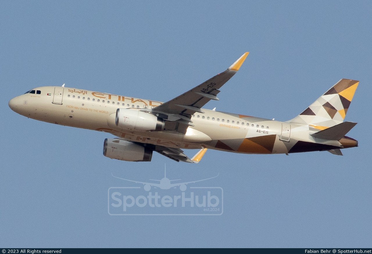 Photo of A6-EIS - Airbus A320-232 operated by Etihad Airways
