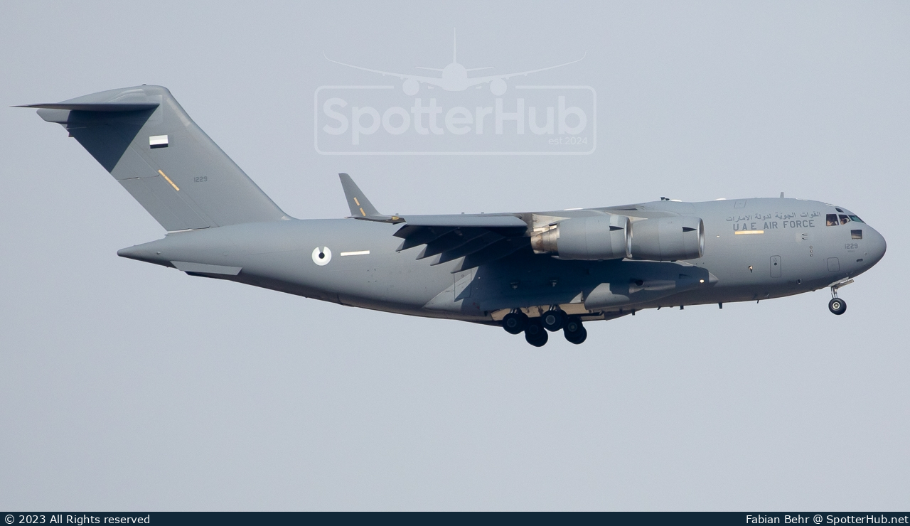 Photo of 1229 - Boeing C-17A Globemaster III operated by United Arab Emirates Air Force