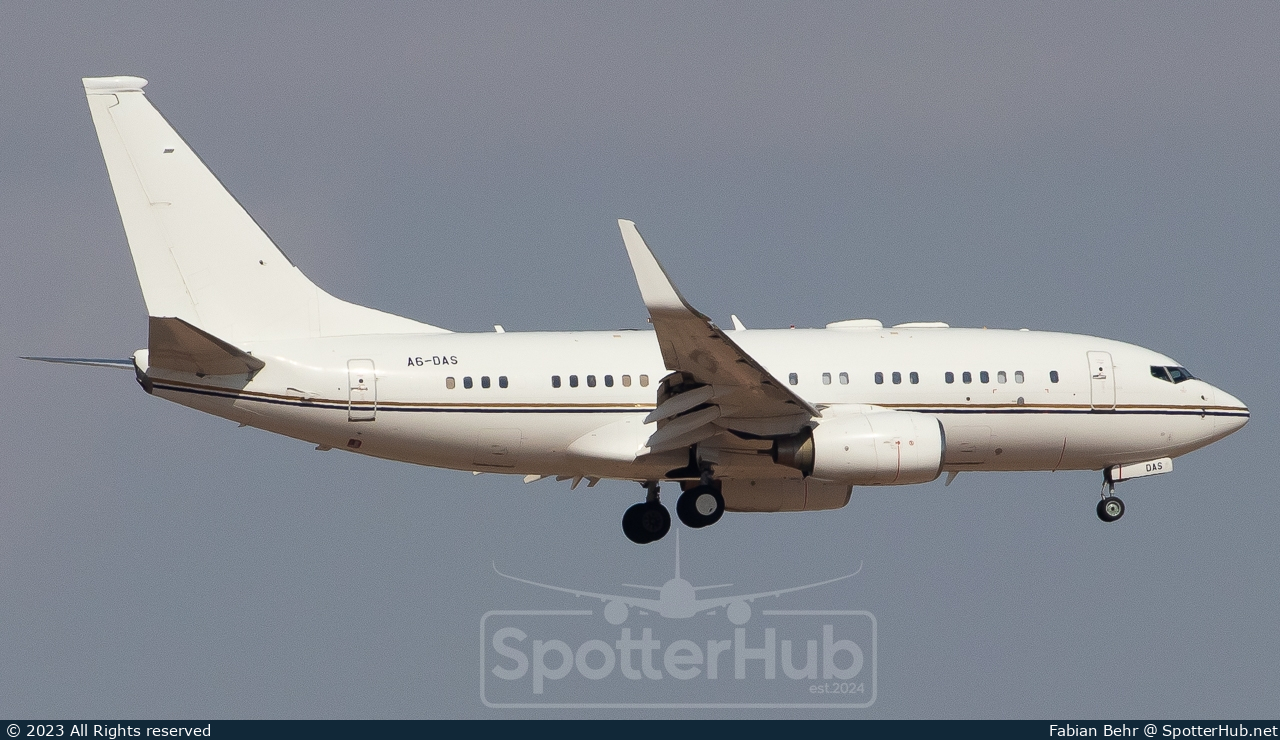 Photo of A6-DAS - Boeing 737-7Z5(BBJ) operated by Royal Jet