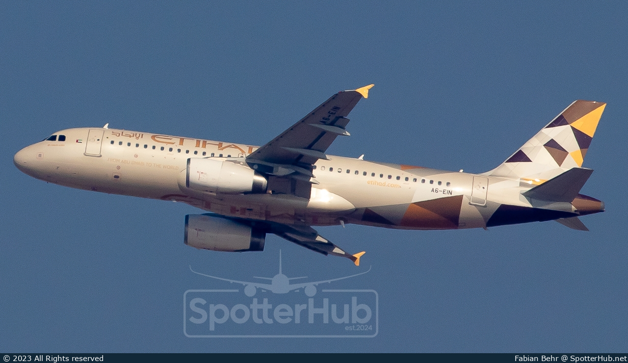 Photo of A6-EIN - Airbus A320-232 operated by Etihad Airways