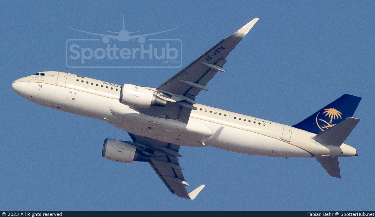 Photo of HZ-AS74 - Airbus A320-214 operated by Saudia