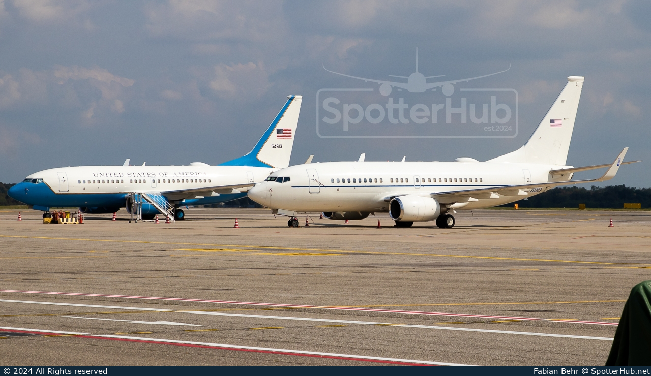 Photo of 02-0203 - Boeing C-40C operated by US Air Force