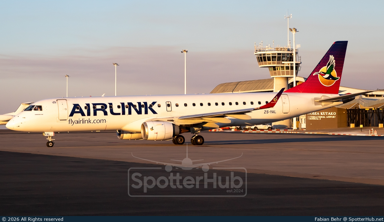 Photo of ZS-YAL - Embraer ERJ-190AR operated by Airlink Pty
