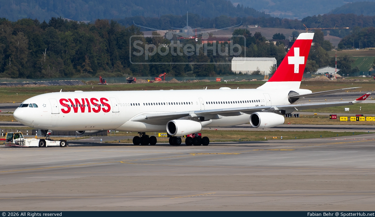 Photo of HB-JMA - Airbus A340-313 operated by Swiss International Air Lines