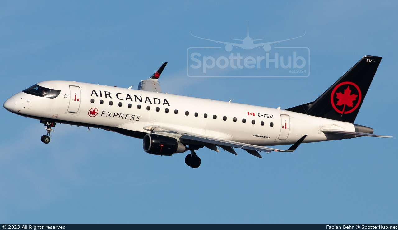 Photo of C-FEKI - Embraer ERJ-175SU operated by Air Canada Express (opb Jazz Air)