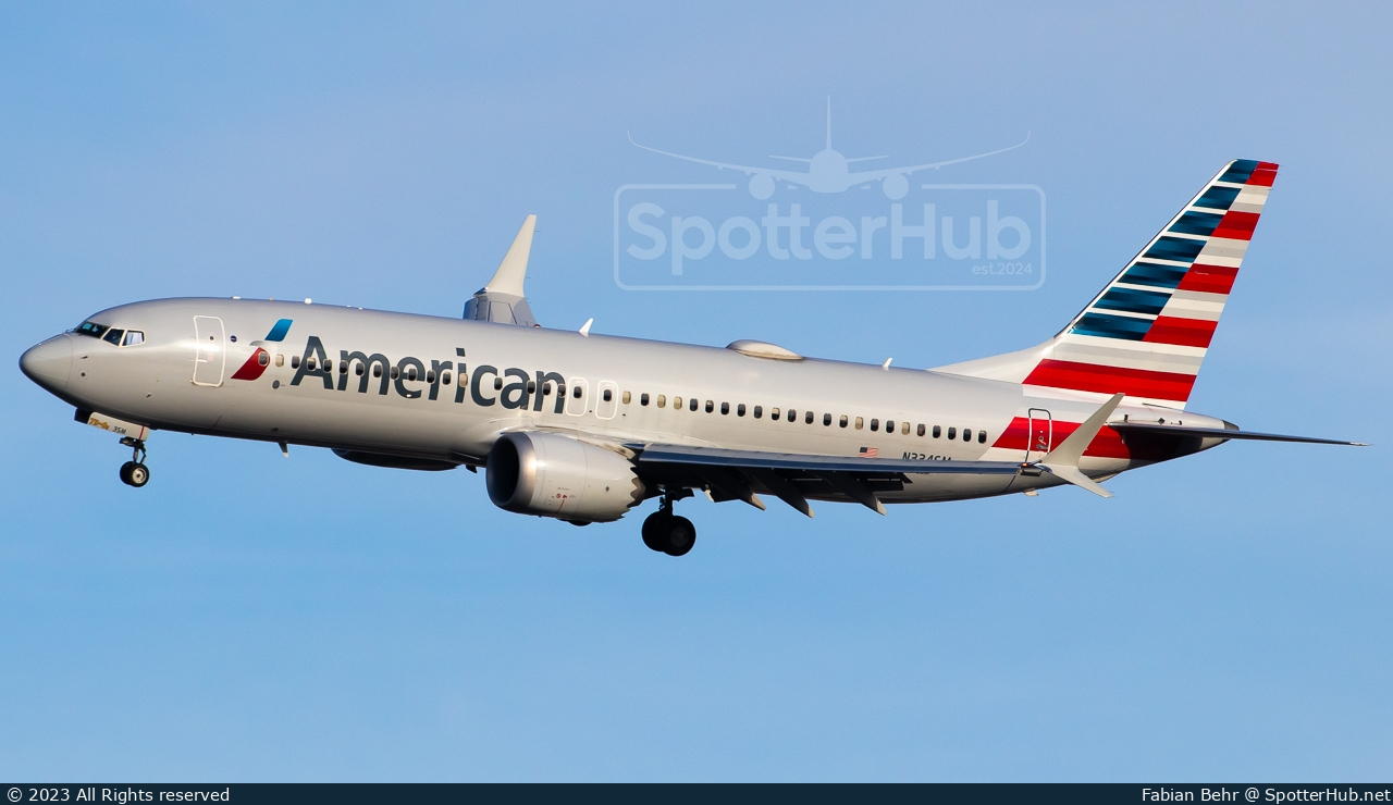 Photo of N334SM - Boeing 737 MAX 8 operated by American Airlines
