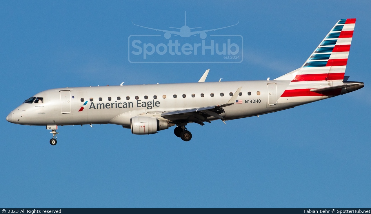 Photo of N132HQ - Embraer ERJ-175LR operated by American Eagle (opb Republic Airways)