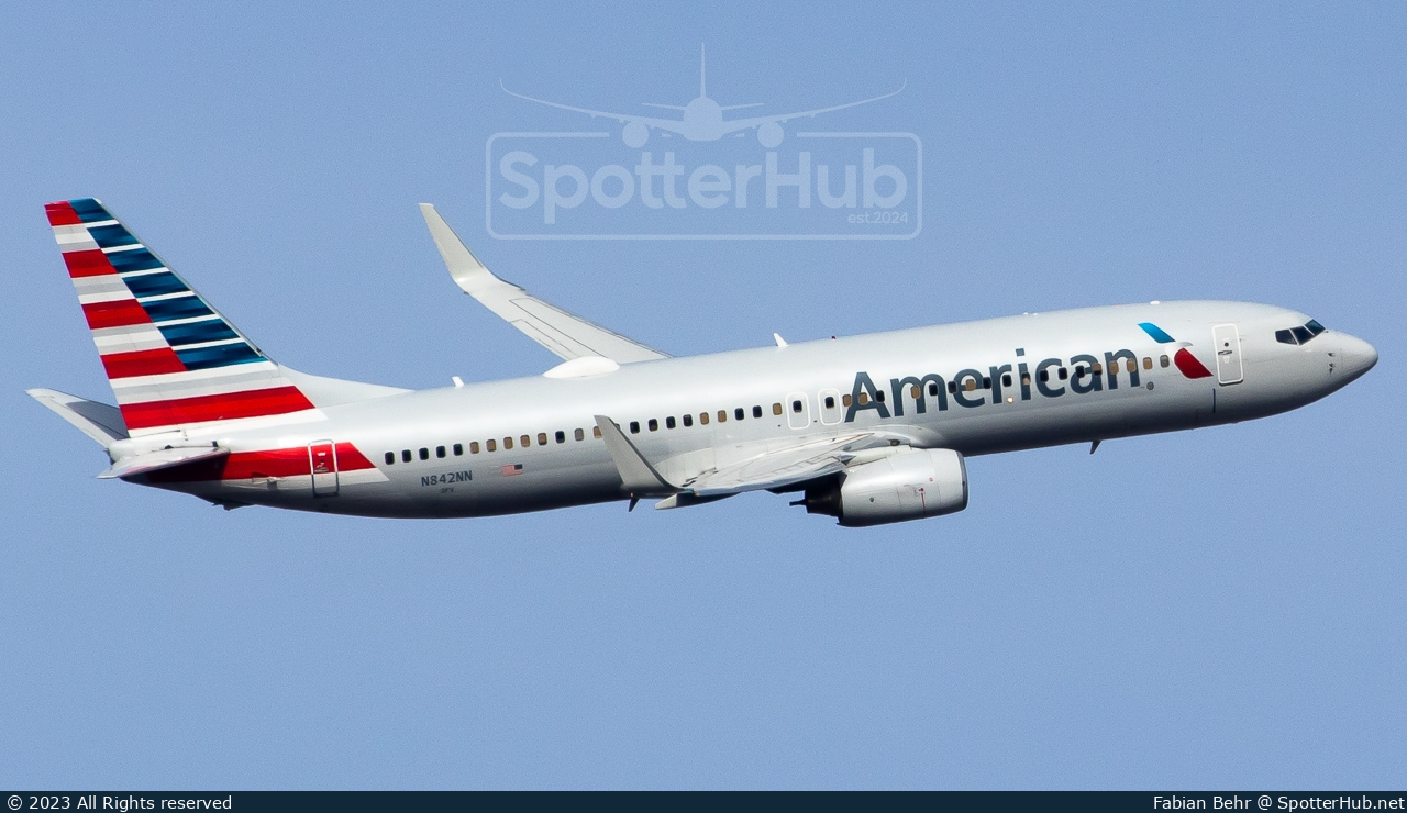 Photo of N842NN - Boeing 737-823 operated by American Airlines