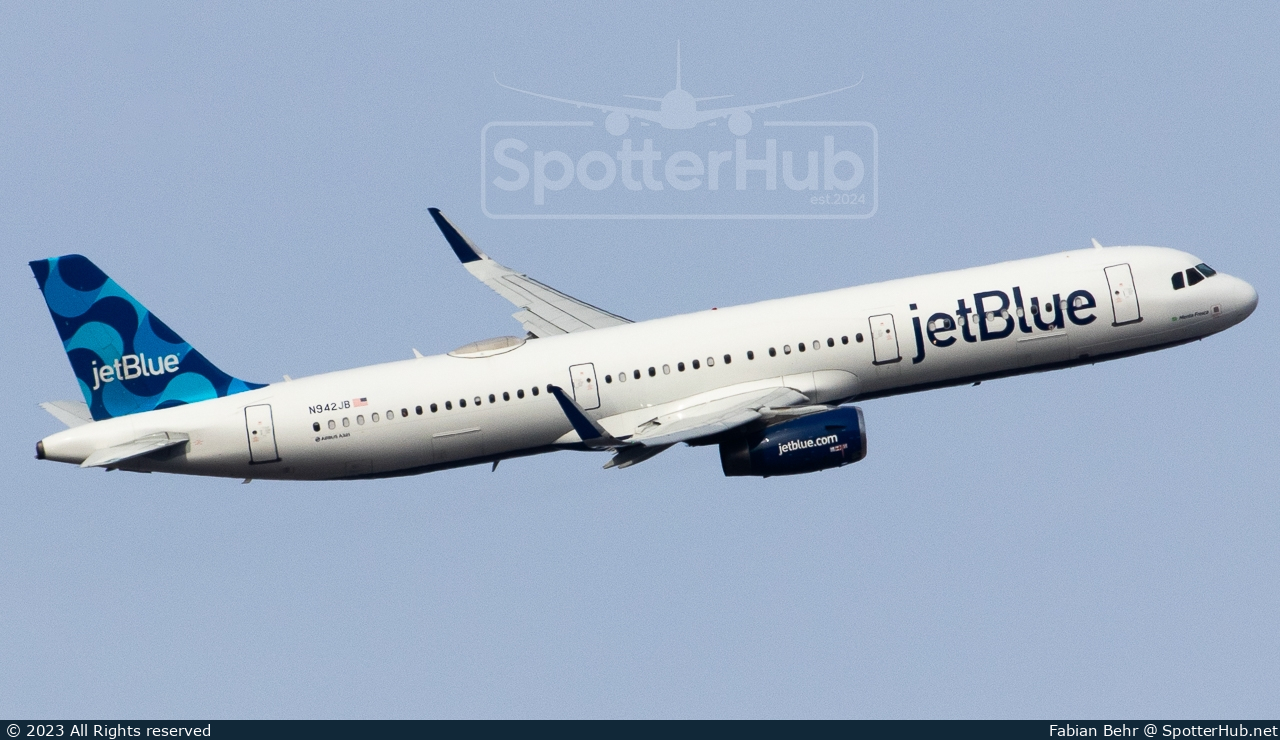 Photo of N942JB - Airbus A321-231 operated by jetBlue Airways
